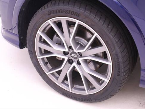 Certified 2025 Audi Q3 2.0T Premium Plus w/ Premium Plus Package AWD/4WD image 21
