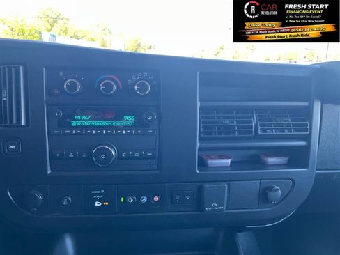 Used 2024 Chevrolet Express 3500 LT w/ LT Preferred Equipment Group image 18