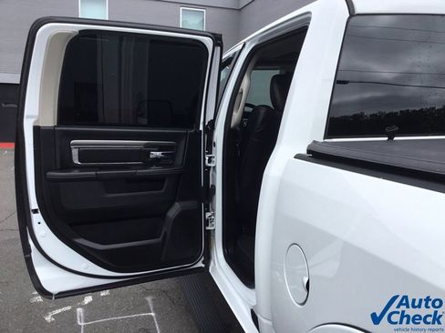 Used 2018 RAM 1500 Sport image 33