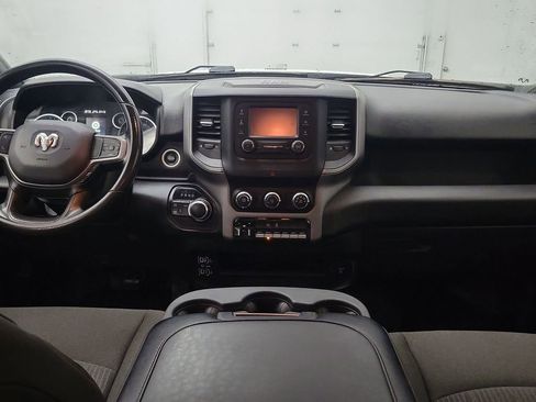 Used 2024 RAM 3500 Tradesman w/ Chrome Appearance Group image 3