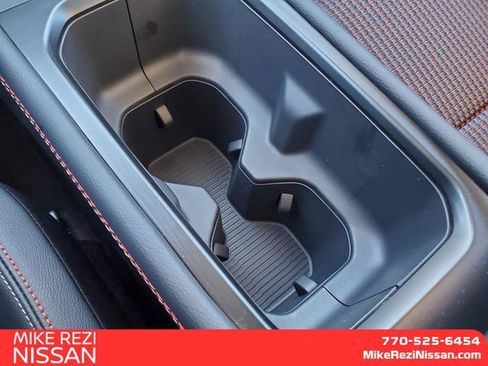 New 2026 Nissan Kicks SR w/ SR Premium Package FWD image 18