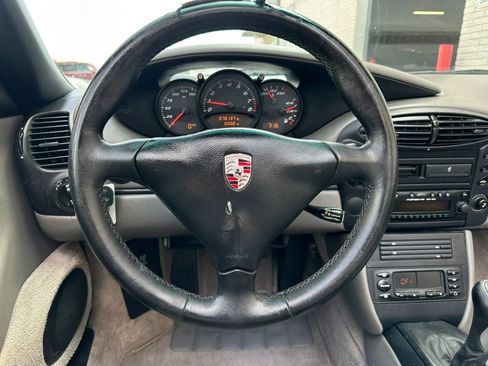 Used 2002 Porsche Boxster RWD image 34