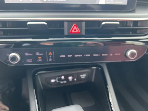 Used 2025 Kia K5 GT-Line w/ GT-Line Premium Package image 56