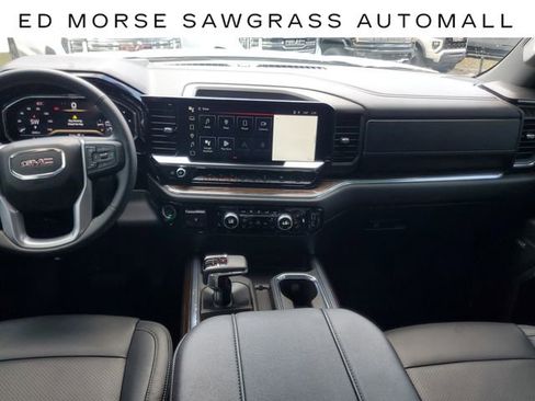 Certified 2025 GMC Sierra 1500 Elevation w/ Preferred Package image 11