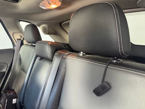 Used 2014 Ford Edge Sport w/ Driver Entry Package FWD image 11