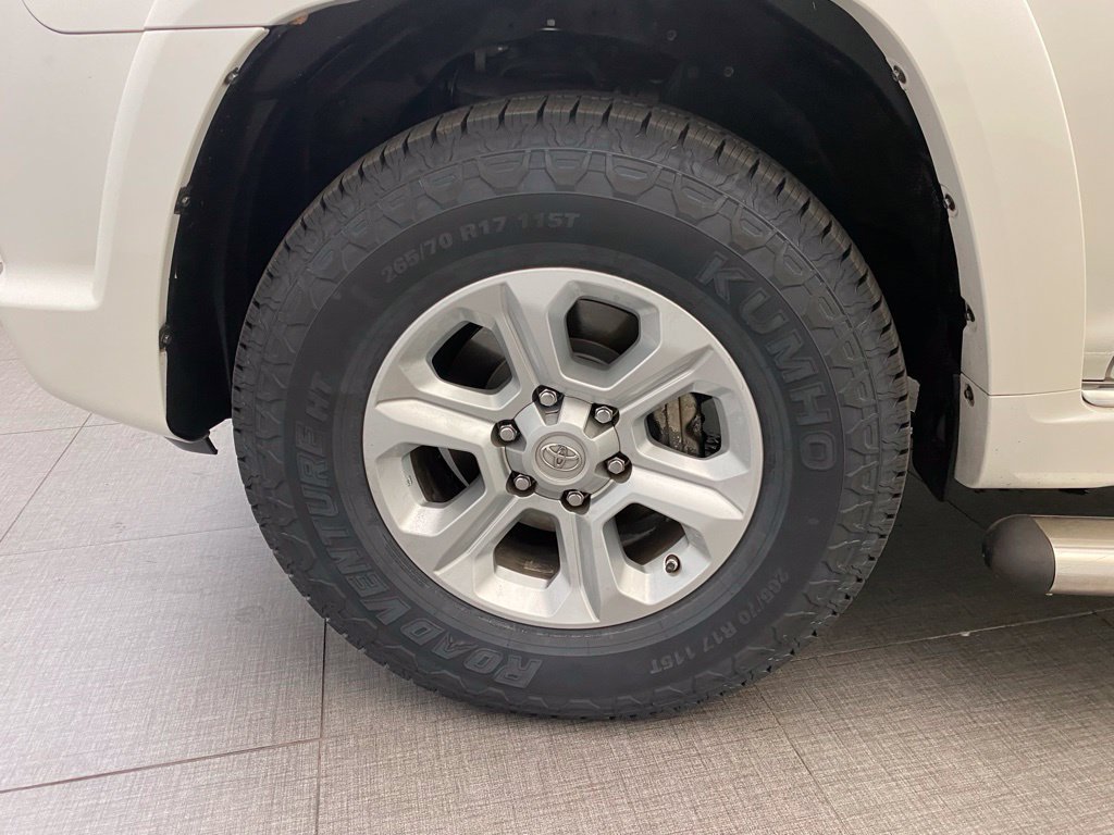 Used 2012 Toyota 4Runner SR5 RWD image 9