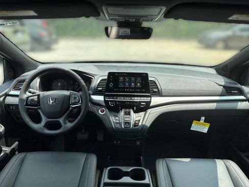 New 2026 Honda Odyssey Sport-L image 23