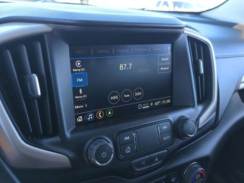 Used 2022 GMC Terrain Denali image 13