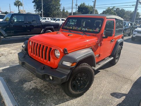 Used 2018 Jeep Wrangler Sport image 4