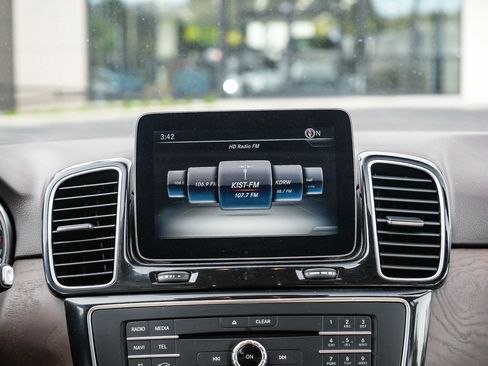 Used 2018 Mercedes-Benz GLE 350 4MATIC image 13
