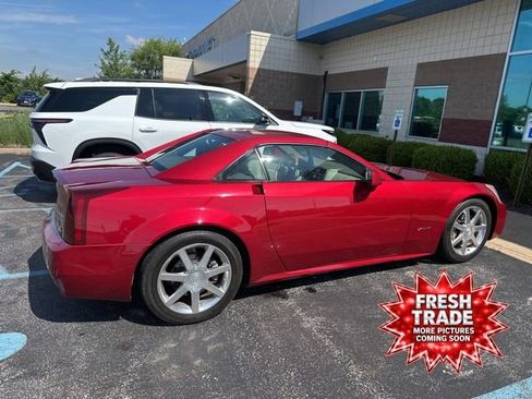 Used 2005 Cadillac XLR RWD image 4