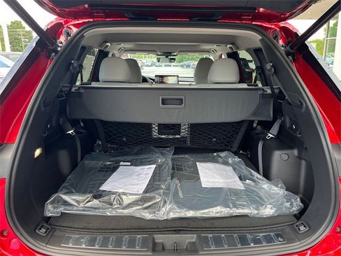 New 2025 Mitsubishi Outlander SE image 30