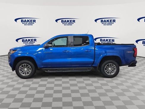 Used 2023 Chevrolet Colorado LT w/ LT Convenience Package II AWD/4WD image 6