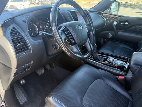 Used 2021 INFINITI QX80 Sensory w/ All-Season Package image 11