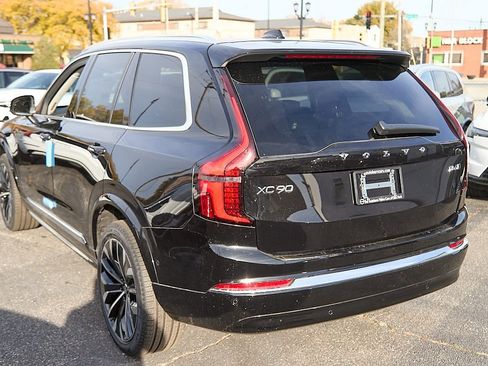 New 2026 Volvo XC90 B6 Ultra w/ Protection Package image 7