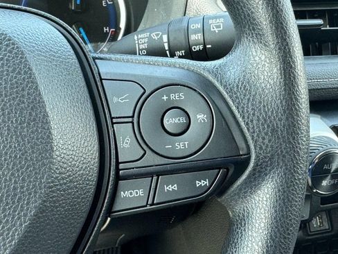 Certified 2025 Toyota RAV4 XLE w/ Convenience Package AWD/4WD image 27