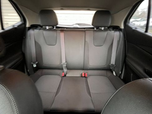 Used 2025 Buick Encore GX Preferred image 36