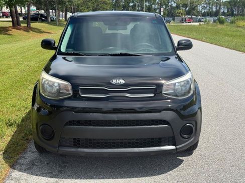 Used 2018 Kia Soul FWD image 7