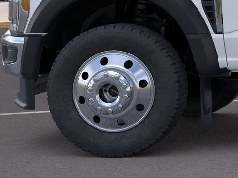 New 2025 Ford F550 4x4 Regular Cab Super Duty w/ XLT Value Package image 19