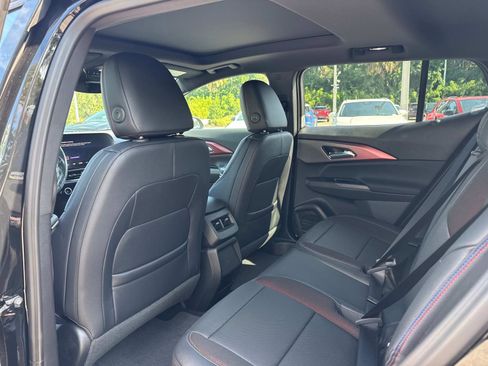 New 2025 Chevrolet Equinox EV RS image 15