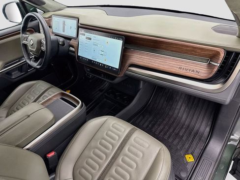 Used 2023 Rivian R1T Adventure AWD/4WD image 19
