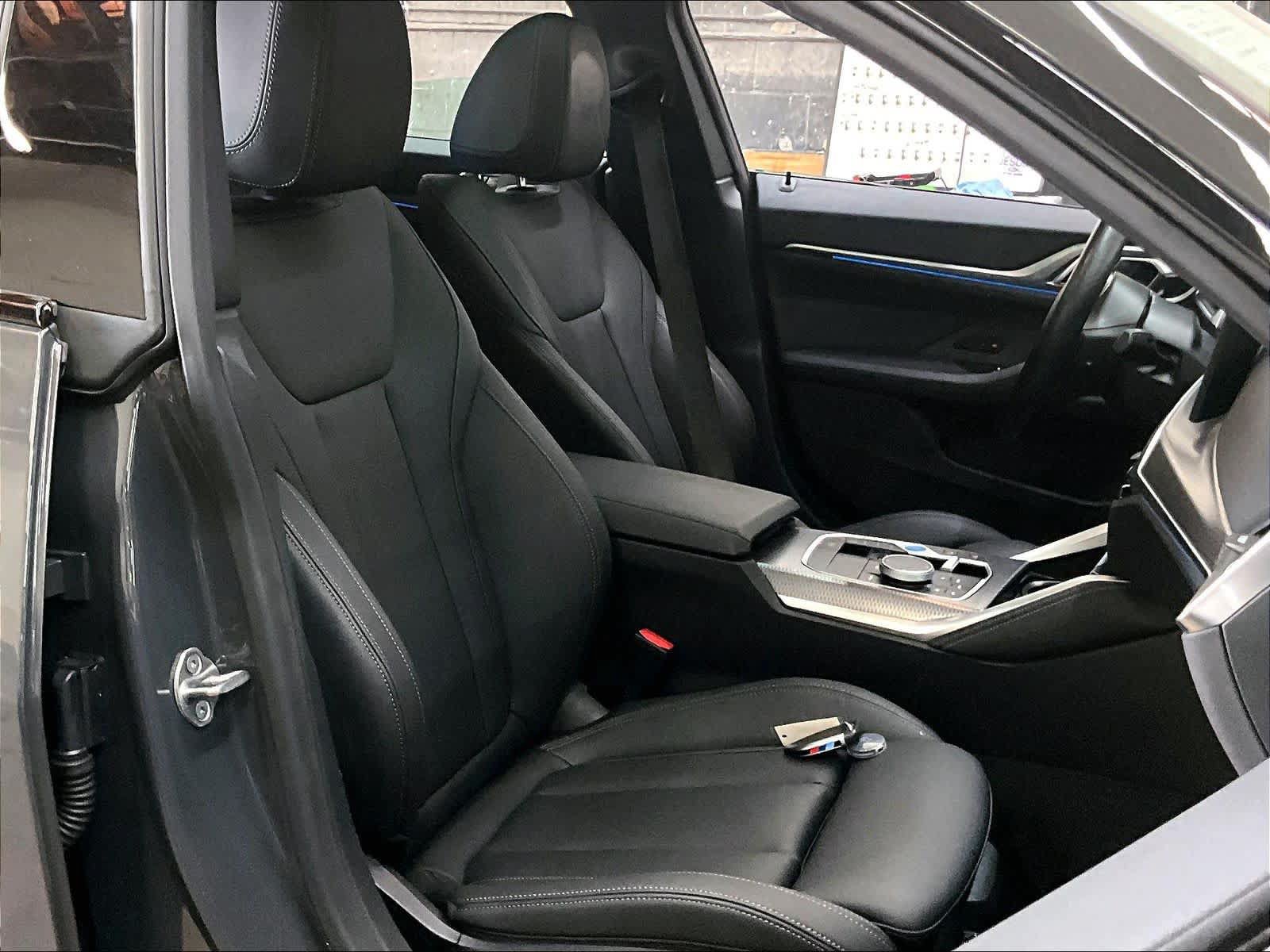 Used 2023 BMW i4 eDrive40 w/ M Sport Package RWD image 9