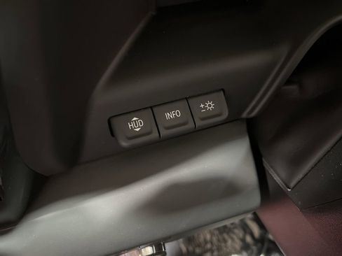 Certified 2023 GMC Sierra 1500 AT4 w/ AT4 Premium Package AWD/4WD image 14