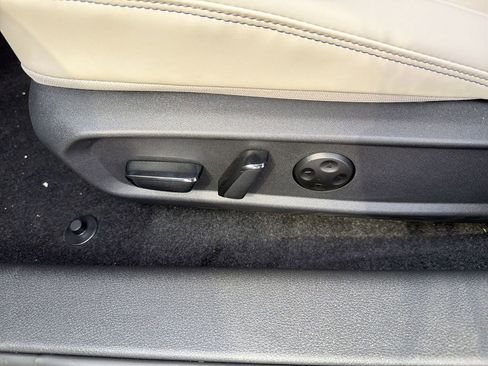 New 2026 Nissan Sentra SL w/ Floor Mat Package FWD image 20