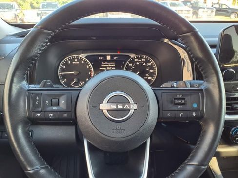 Used 2023 Nissan Pathfinder SL w/ Lighting Package (N92) image 31