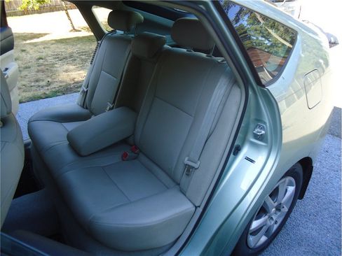 Used 2007 Toyota Prius Touring FWD image 11