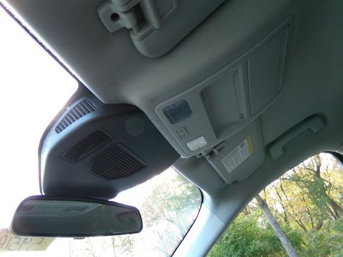 Used 2022 Ford Escape SE w/ Convenience Package image 25