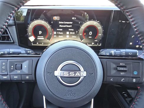 New 2026 Nissan Kicks SR image 14