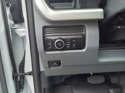 New 2024 Ford F550 4x4 Regular Cab Super Duty image 10