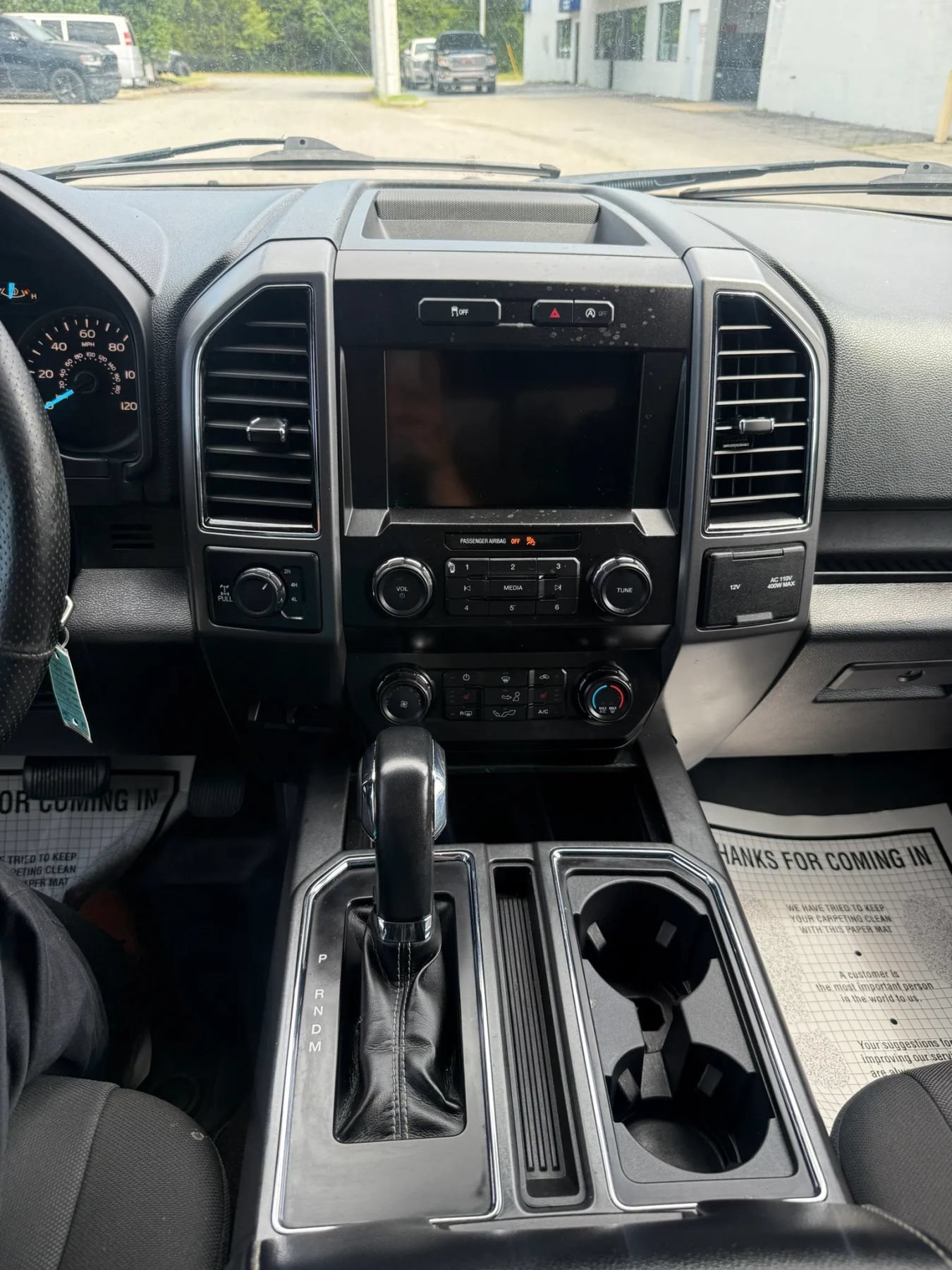 Used 2019 Ford F150 XLT w/ Equipment Group 302A Luxury AWD/4WD image 24