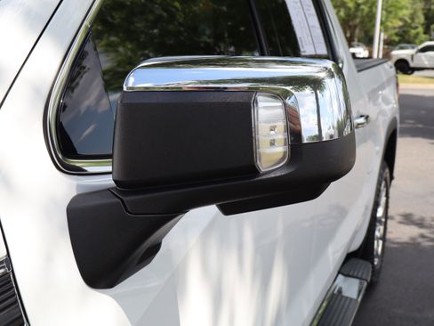 Used 2020 GMC Sierra 1500 SLT w/ SLT Premium Plus Package AWD/4WD image 14