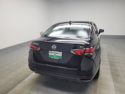 Used 2021 Nissan Versa SV image 7
