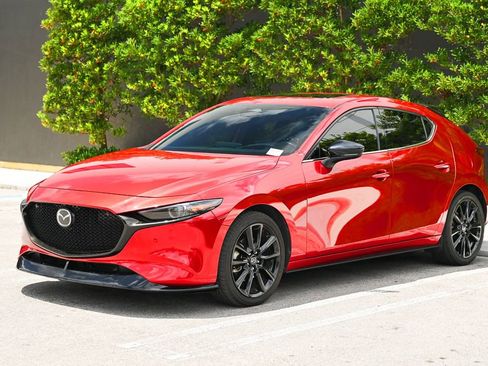Used 2024 MAZDA MAZDA3 Hatchback w/Premium Plus Pkg AWD/4WD image 1