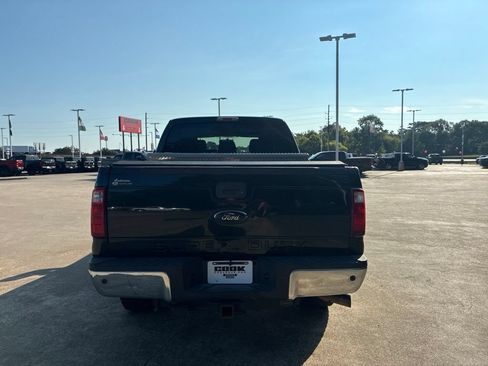 Used 2016 Ford F250 XLT w/ XLT Value Package AWD/4WD image 4