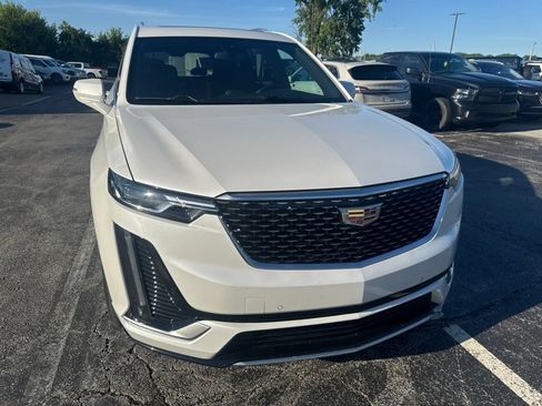 Used 2021 Cadillac XT6 Premium Luxury AWD/4WD image 58