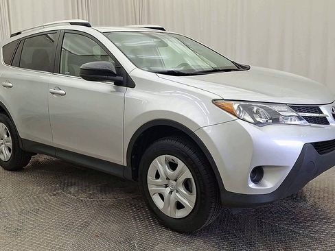 Used 2013 Toyota RAV4 LE image 5