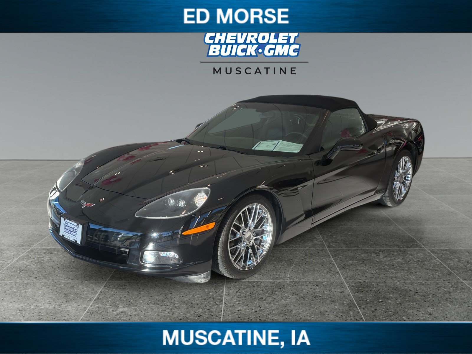 Used 2005 Chevrolet Corvette Convertible w/ Preferred Equipment Group RWD image 1