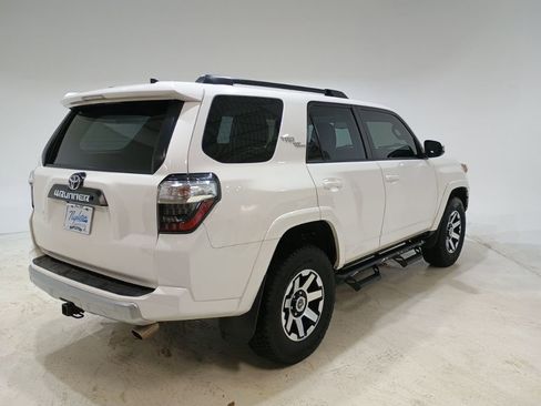 Used 2019 Toyota 4Runner TRD Off-Road Premium image 6