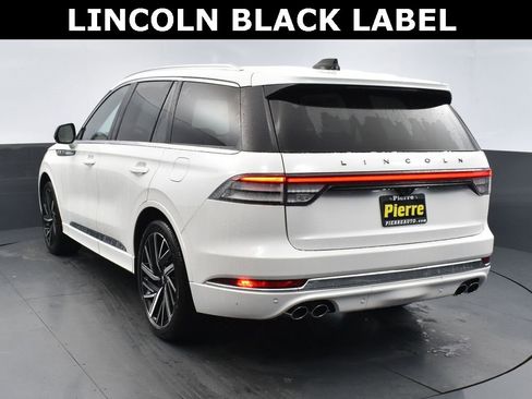 New 2026 Lincoln Aviator Black Label w/ Dynamic Handling Package image 7
