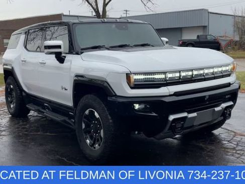 Used 2024 GMC Hummer EV 2X w/ Extreme Off-Road Package image 2