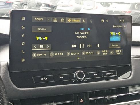 Used 2025 Mitsubishi Outlander SE image 19