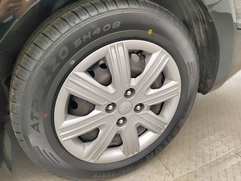 Used 2023 Kia Rio S FWD image 31