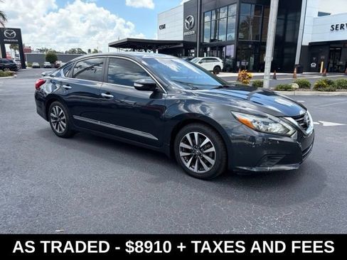 Used 2017 Nissan Altima 2.5 SL w/ 2.5 Technology Package FWD image 1