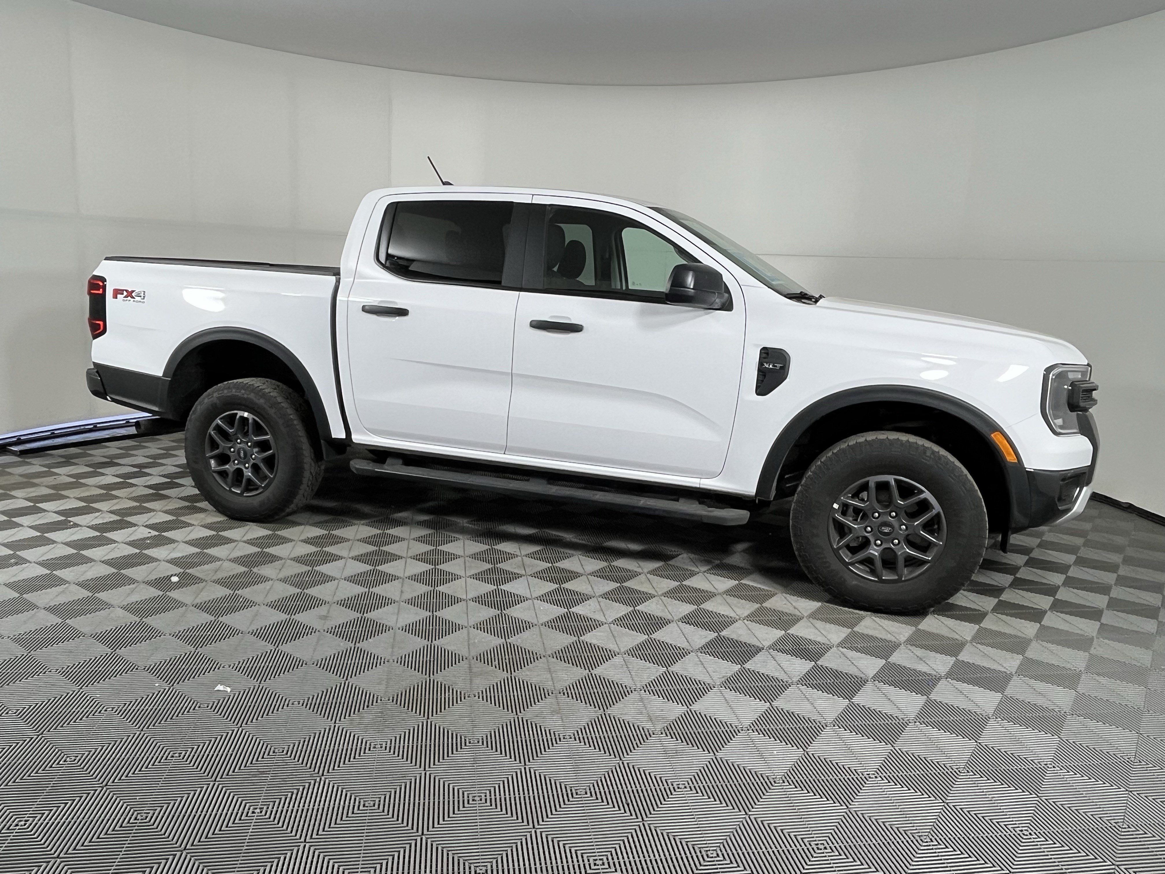 Used 2025 Ford Ranger XLT w/ FX4 Off-Road Package AWD/4WD image 8