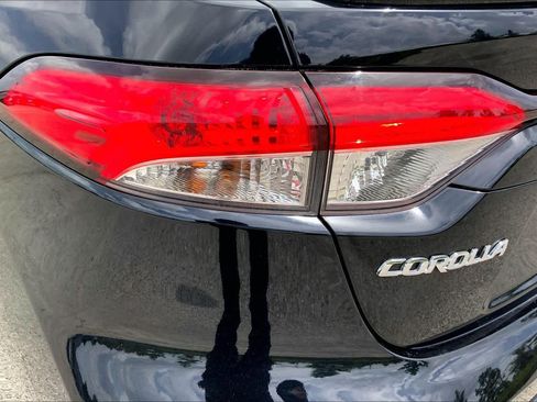 Used 2024 Toyota Corolla SE FWD image 28