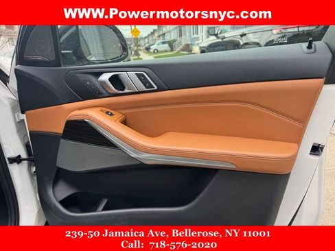 Used 2019 BMW X5 xDrive40i w/ Premium Package 2 AWD/4WD image 32